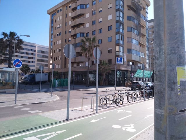 Off Side