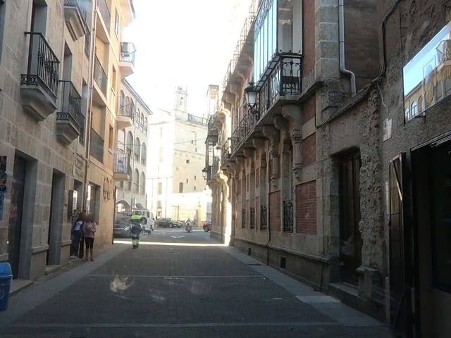 D'Moran